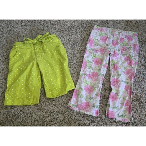 Lot Of 2 Girls Size 7/8 2 Pairs Of Summer Bottoms 1 Shorts & 1 Capris Green Pink - Picture 2 of 11